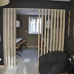 Casa vacanze Maison 200m2- 9 Avec Sdb - 16-18 Personnes - Séminaire-proche Centre-ville-gare Et Arena-terrasse *