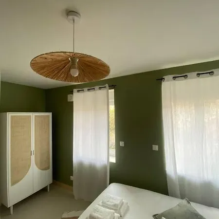Дом отдыха Maison 200m2- 9 Avec Sdb - 16-18 Personnes - Seminaire-proche Centre-ville-gare Et Arena-terrasse Реймс